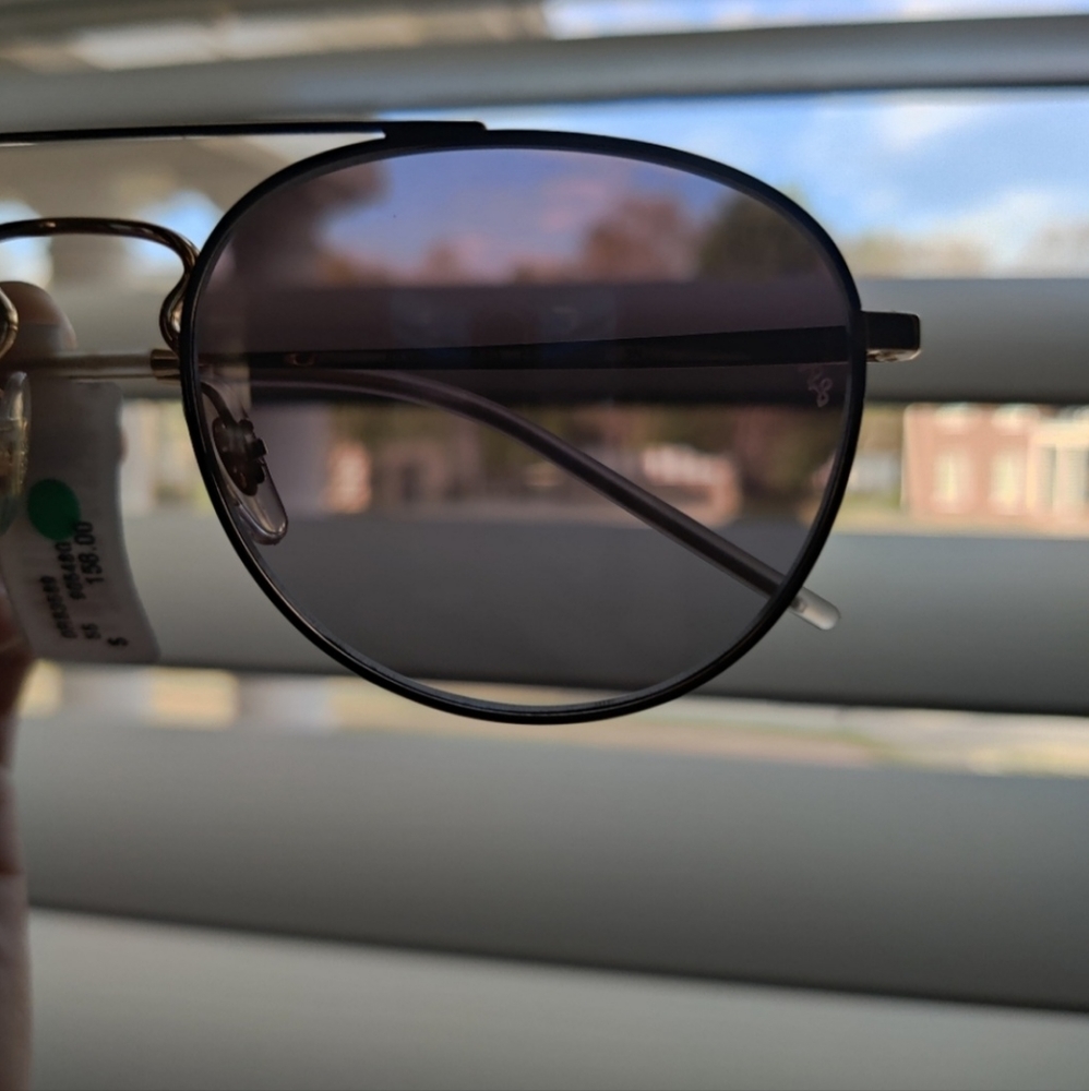 Ray-Ban Aviators - Picture 10 of 12